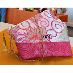 Grande pochette  forme trapeze